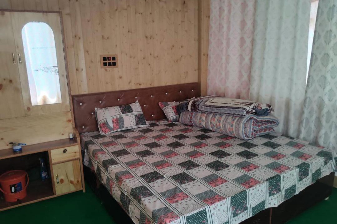 Photo of Bedroom in Chitkul