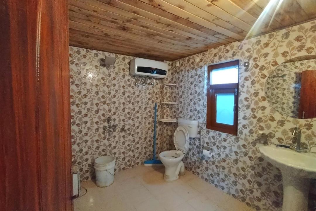 Photo of Bathroom in Kufri