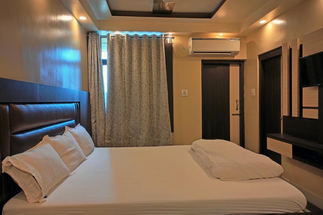 Photo of Bedroom in Tarapith