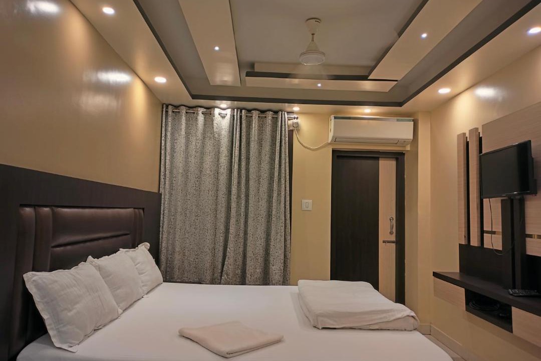 Photo of Bedroom in Tarapith