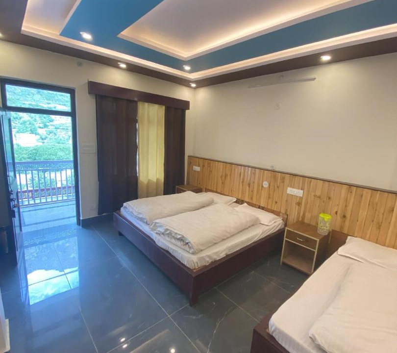 Photo of Bedroom in Bhatwari