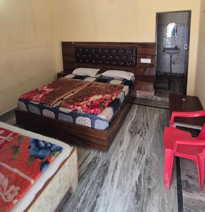 Photo of Bedroom in Kedarnath
