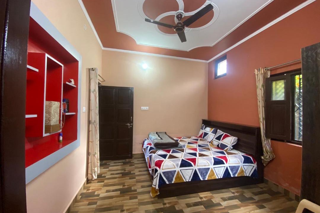 Photo of Bedroom in Pauri