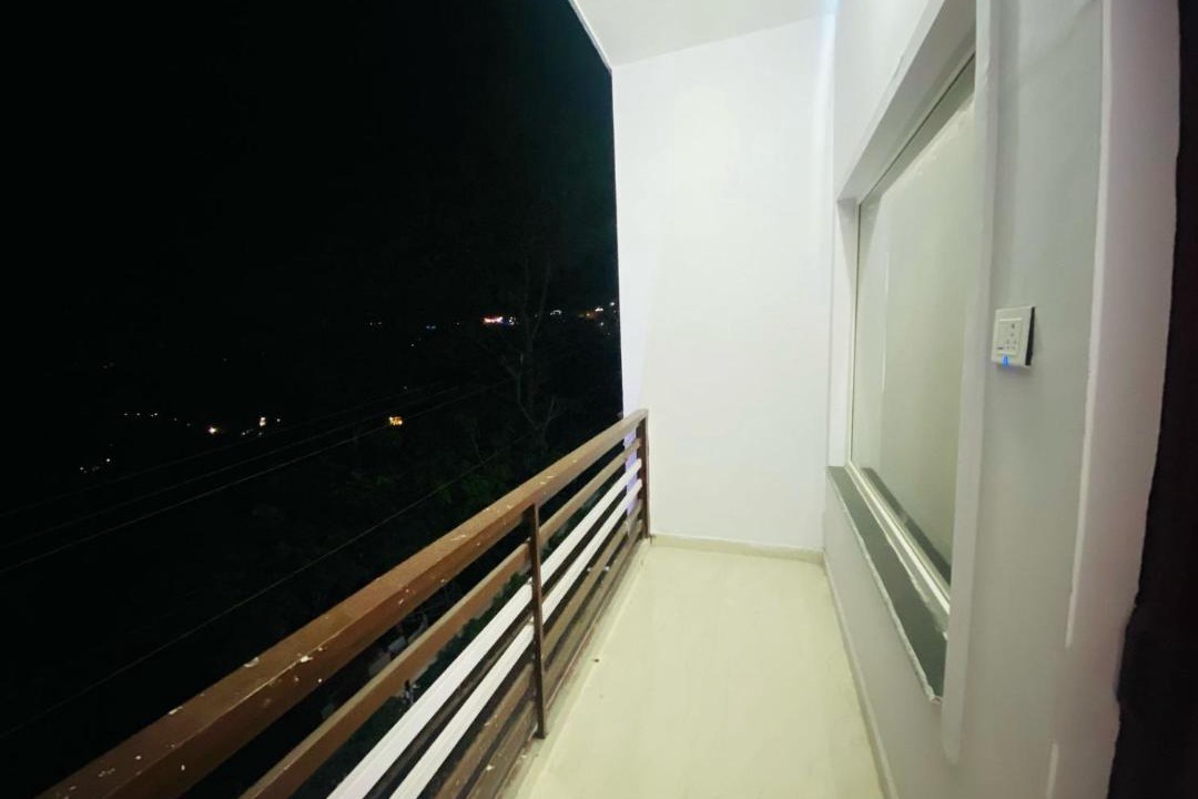 Photo of Patio Balcony in Guptkashi