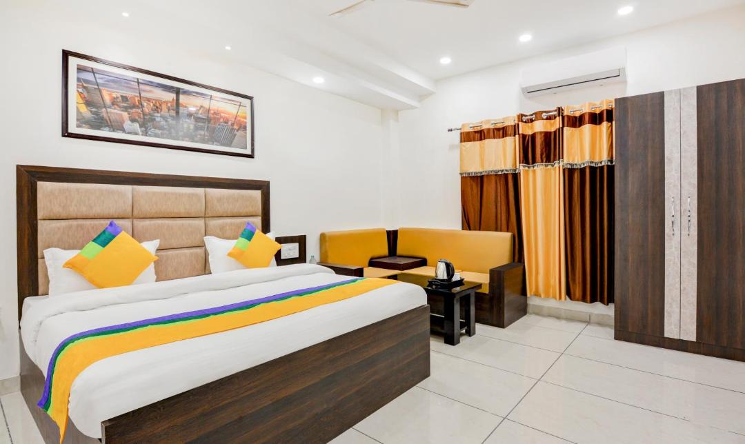 Photo of Bedroom in Roorkee