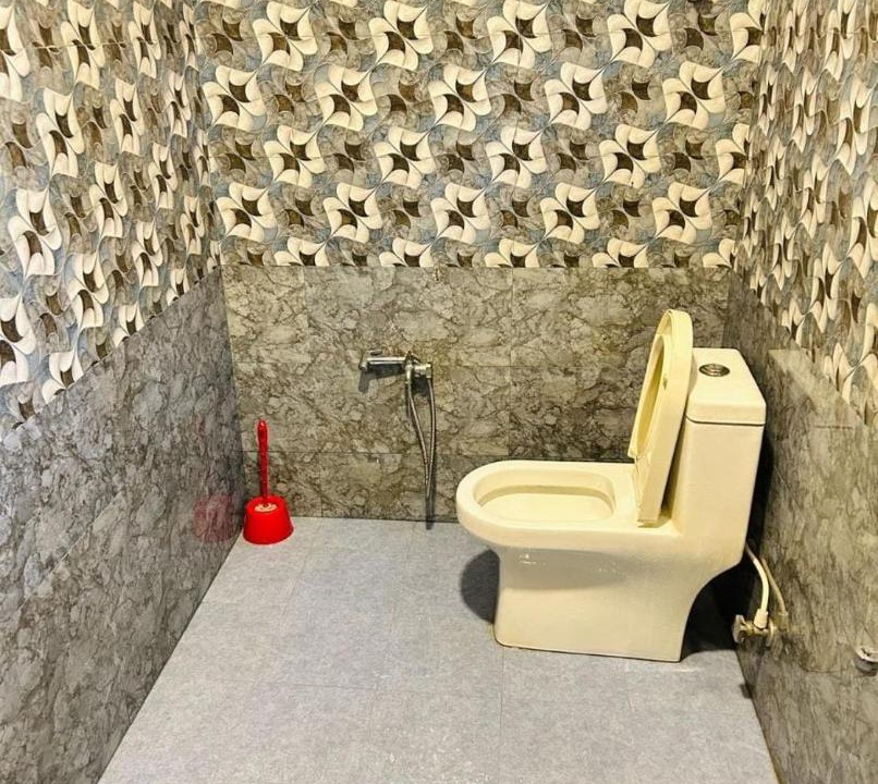 Photo of Bathroom in Teynampet