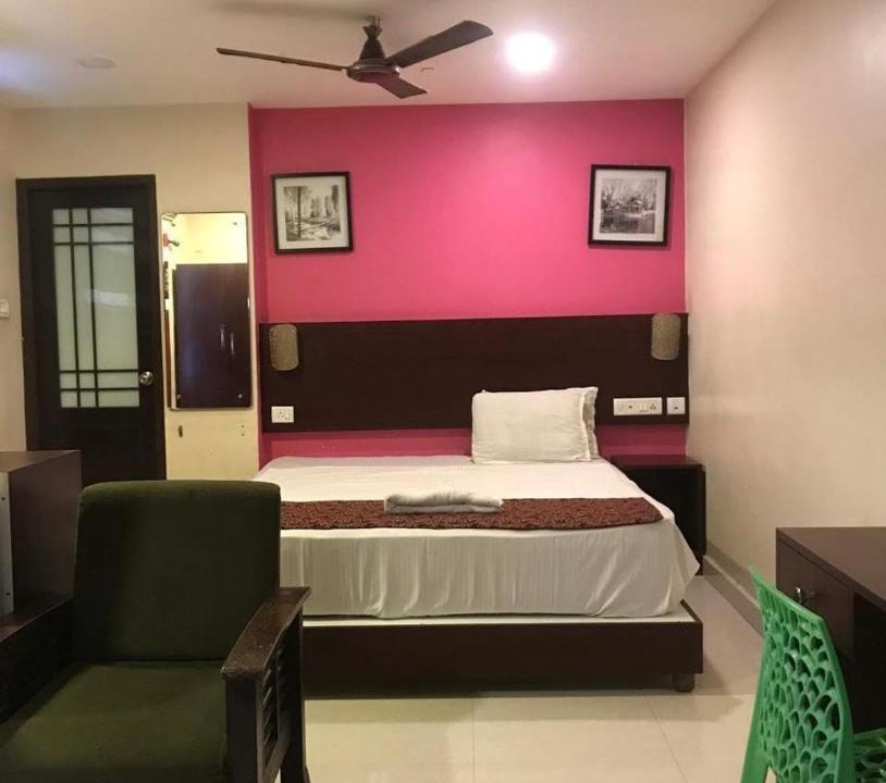 Photo of Bedroom in Teynampet