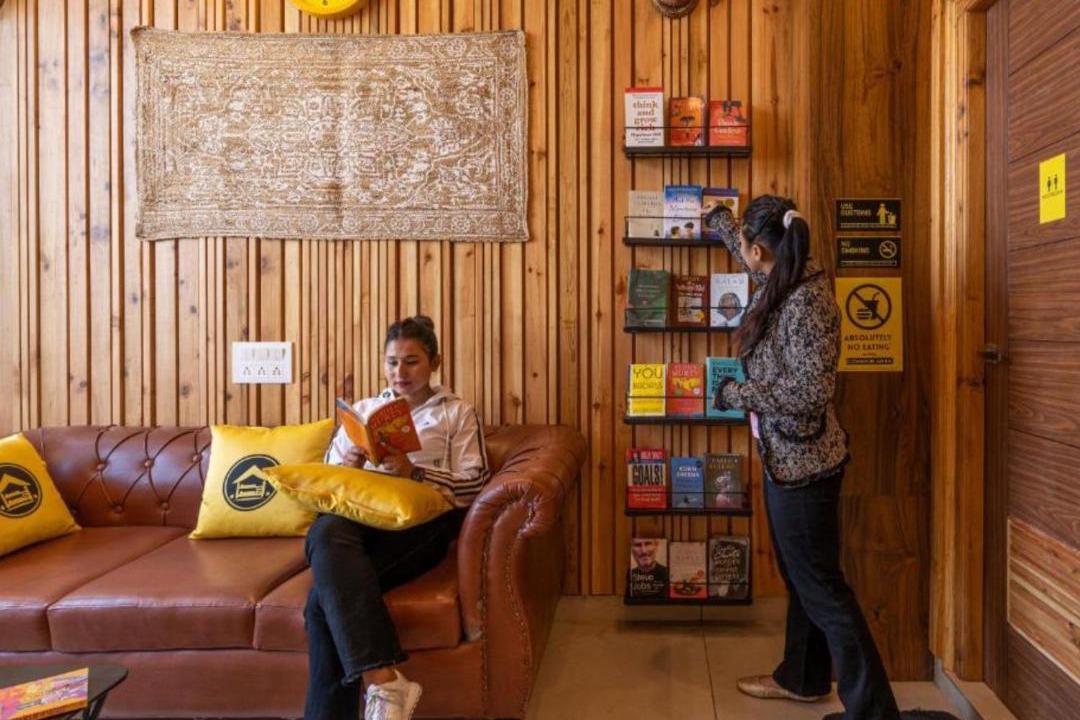 Photo of Livingroom in Theog