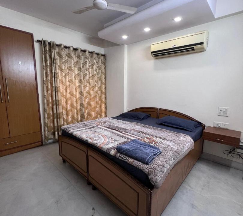 Photo of Bedroom in Khattalwada