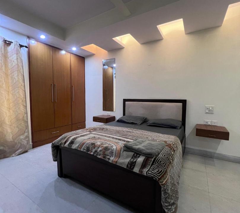 Photo of Bedroom in Khattalwada