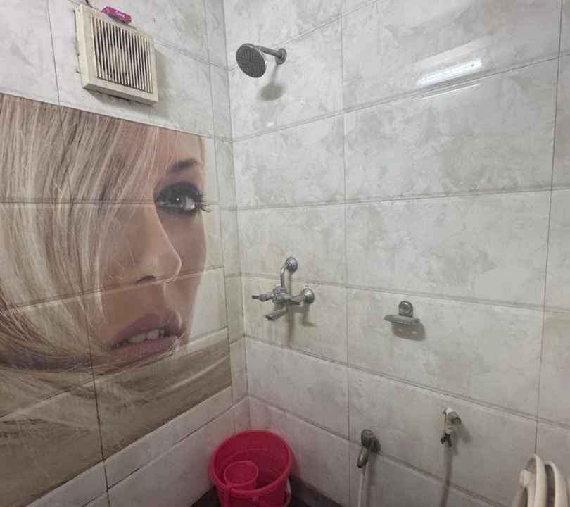 Photo of Bathroom in Park Street