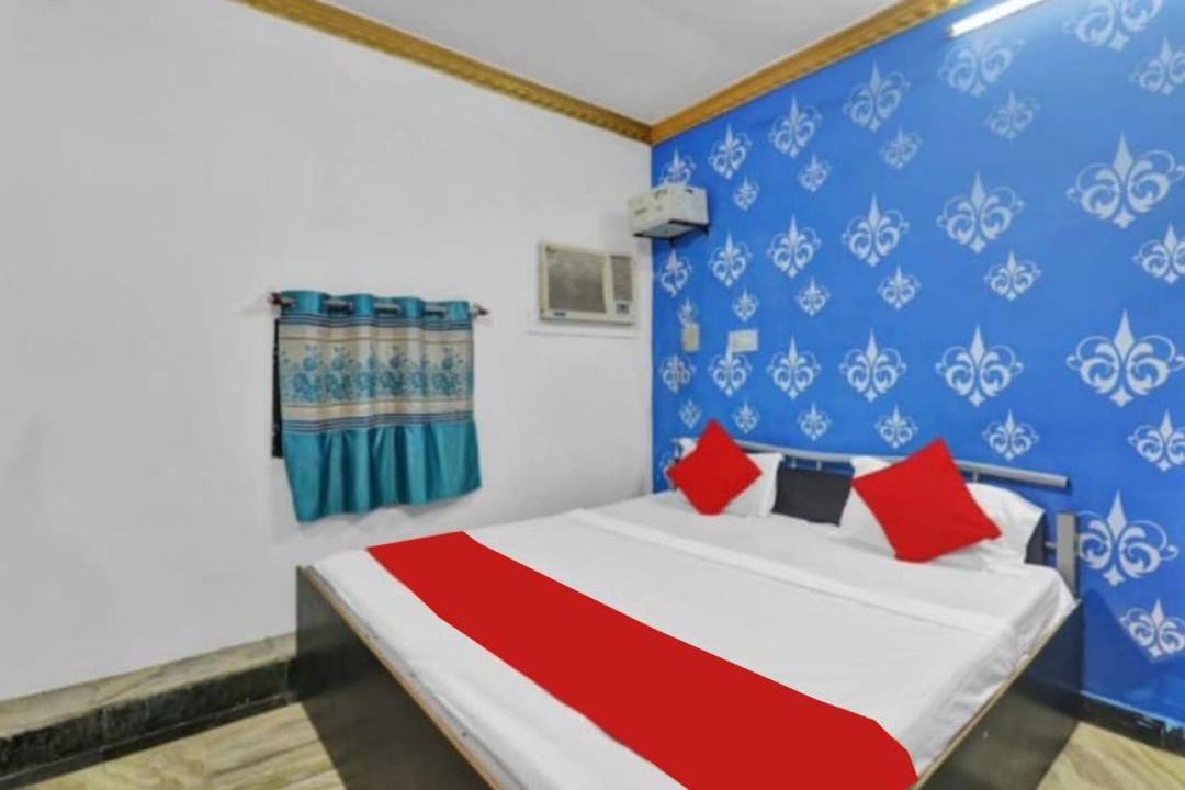 Photo of Bedroom in Charbagh