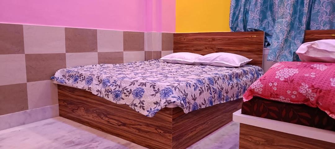 Photo of Bedroom in Tarapith