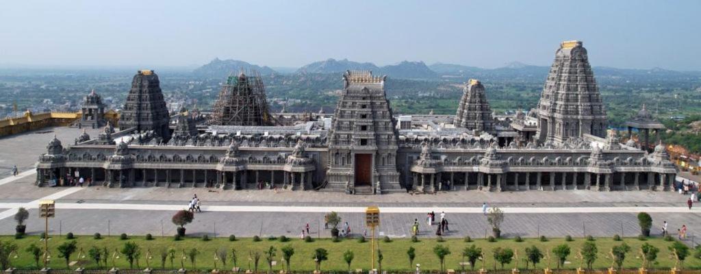 Photo of Buildings in Yadagirigutta