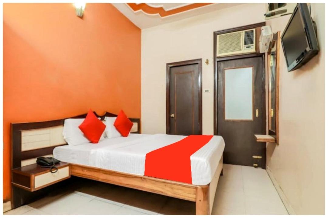Photo of Bedroom in Charbagh