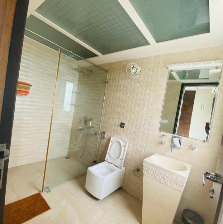Photo of Bathroom in Roychak