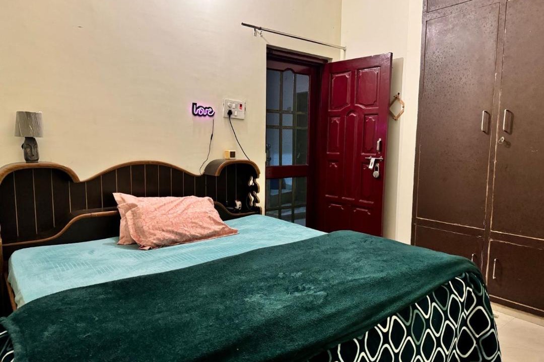 Photo of Bedroom in Dehradun