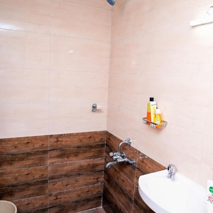 Photo of Bathroom in Vada