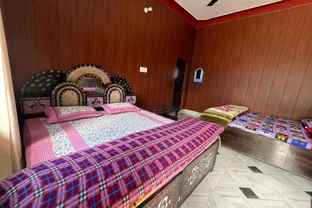 Photo of Bedroom in Chamoli