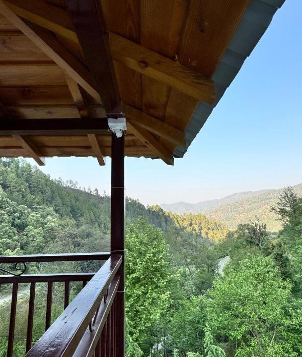 Photo of Patio Balcony in Mukteshwar