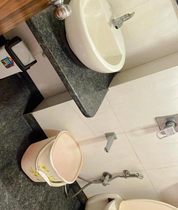 Photo of Bathroom in Vile Parle