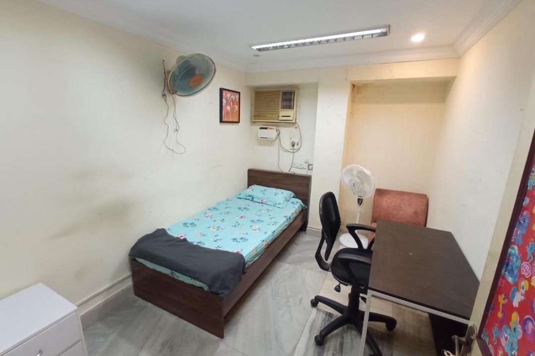 Photo of Bedroom in Mylapore Tiruvallikk