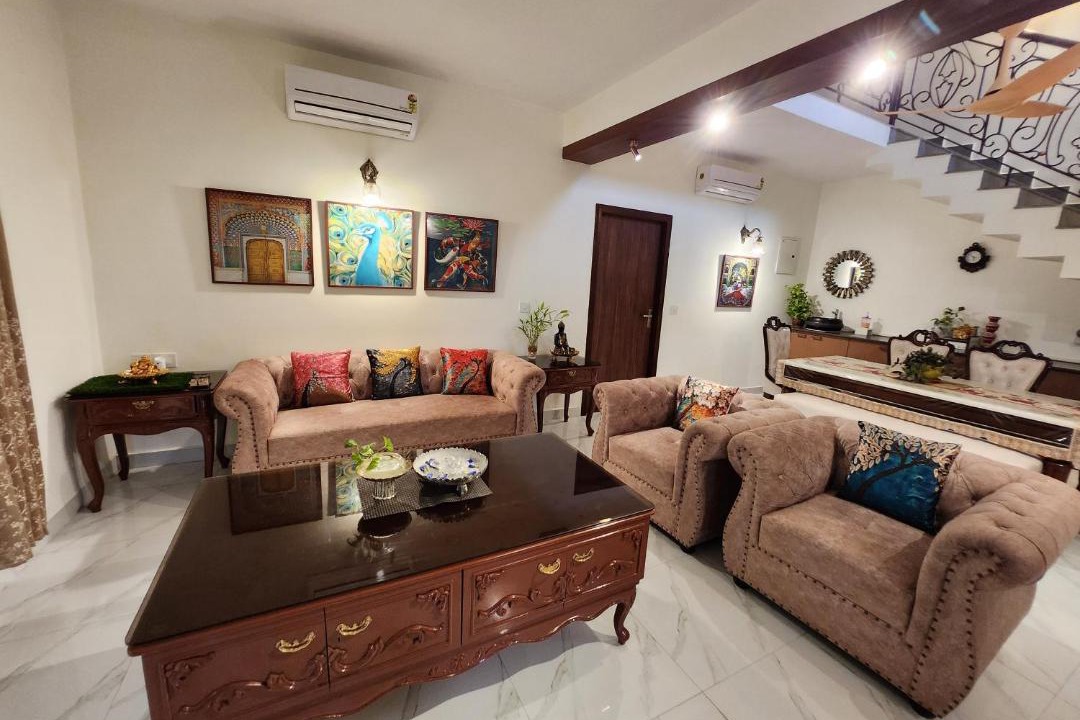 Photo of Livingroom in Vedic Village