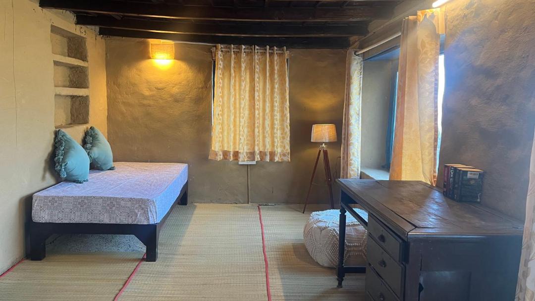 Photo of Bedroom in Gagar