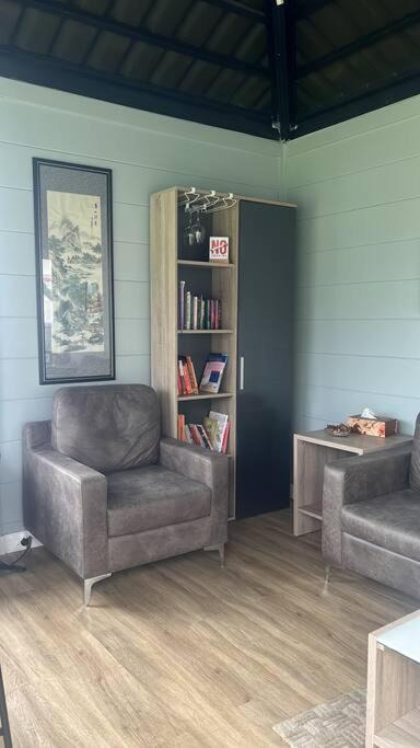 Photo of Livingroom in Kodaikanal