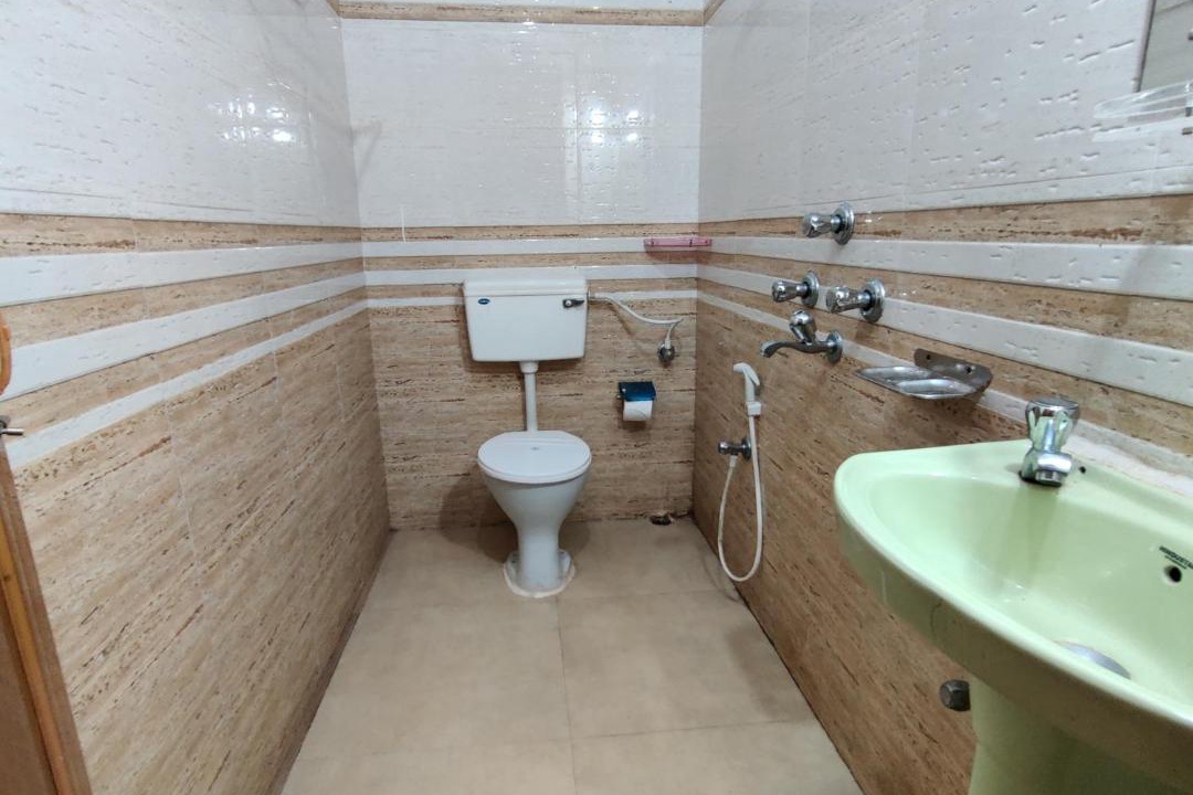 Photo of Bathroom in Neora