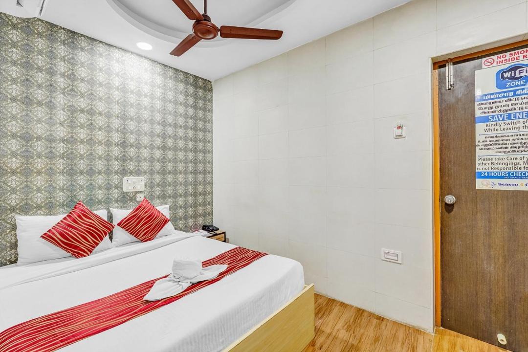 Photo of Bedroom in Teynampet