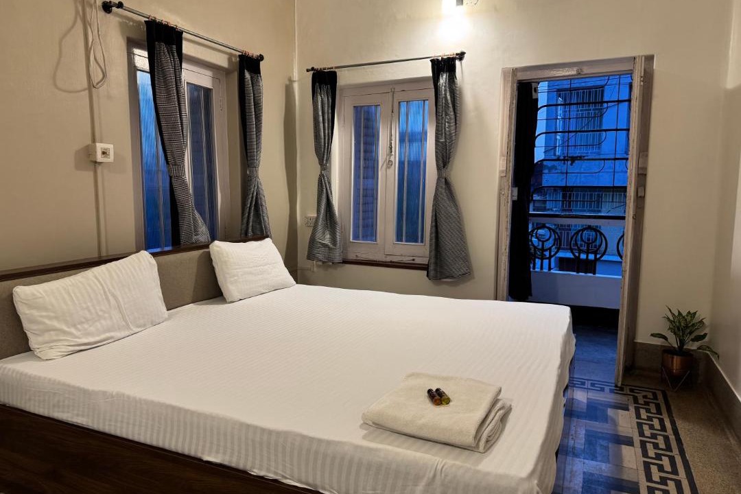 Photo of Bedroom in Ballygunge