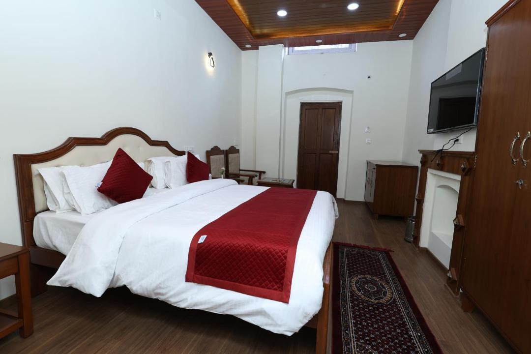Photo of Bedroom in West Mere