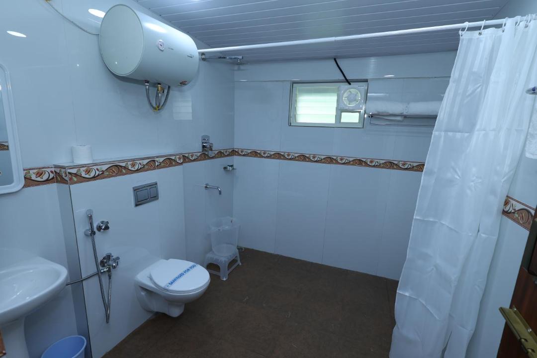 Photo of Bathroom in West Mere