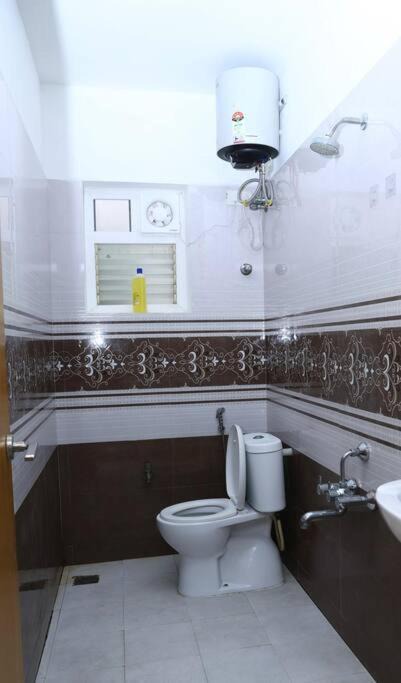 Photo of Bathroom in Perambur Purasavakam