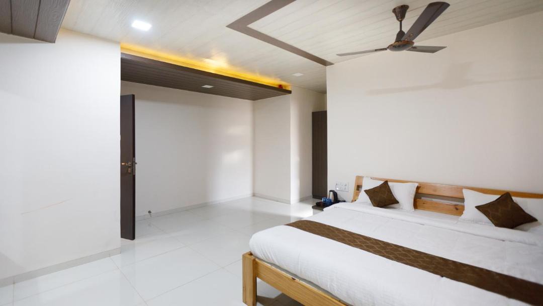 Photo of Bedroom in Mahabaleshwar