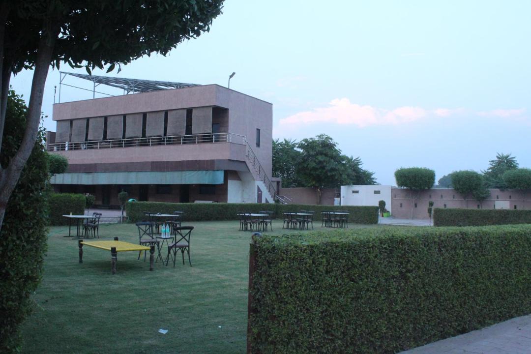 Photo of Others in Uchiyarda