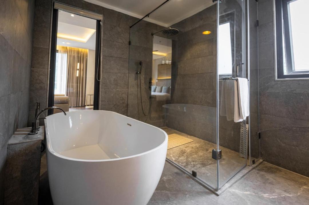Photo of Bathroom in Tapovan