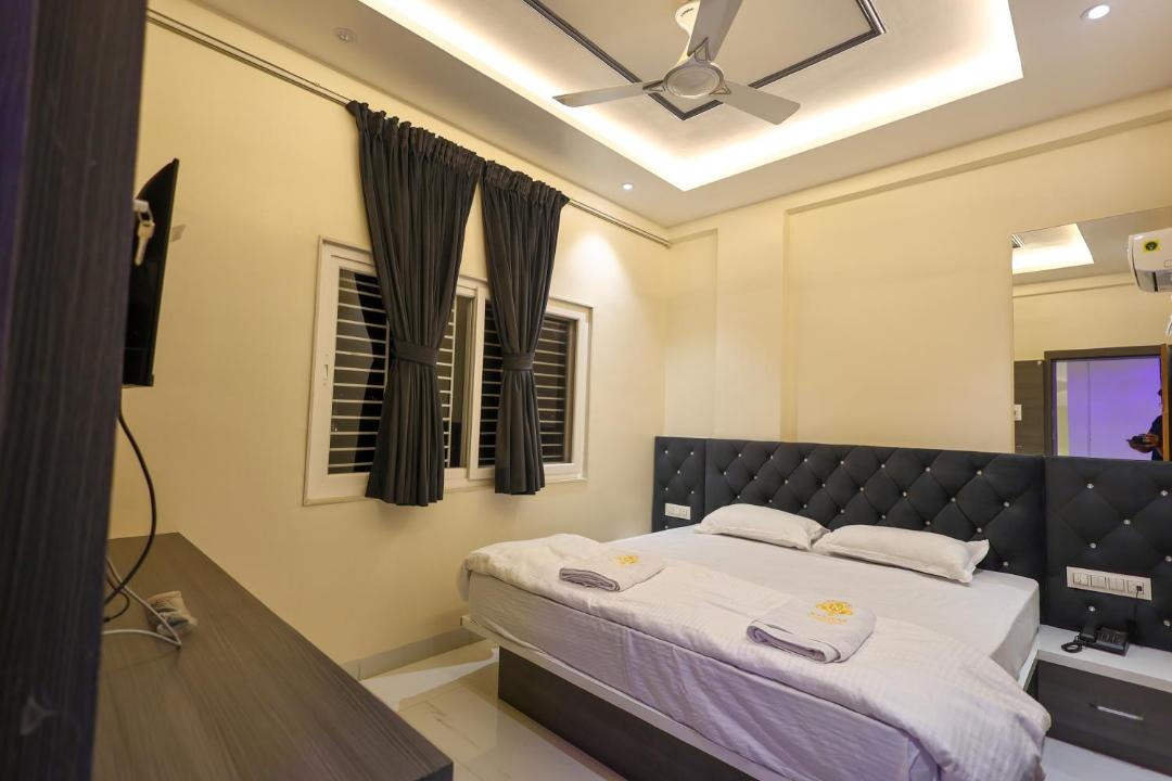 Photo of Bedroom in Tuljapur