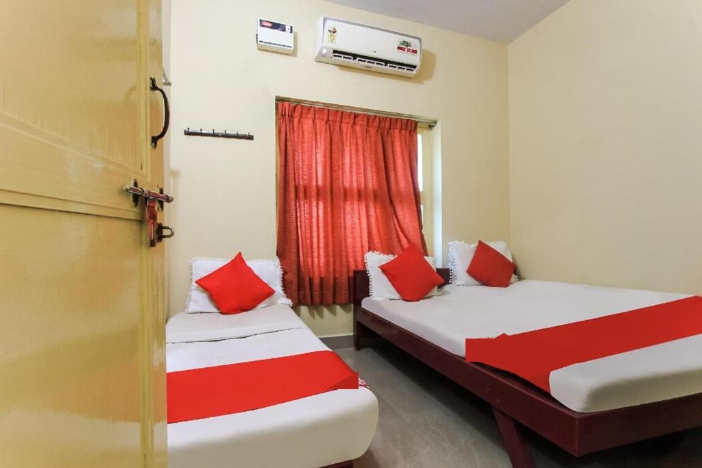 Photo of Bedroom in Mayiladuthurai