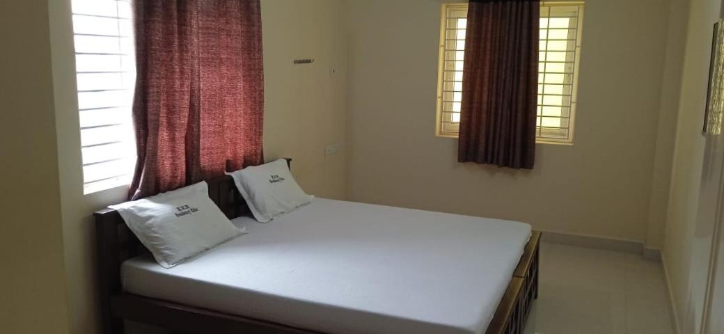 Photo of Bedroom in Allapakkam