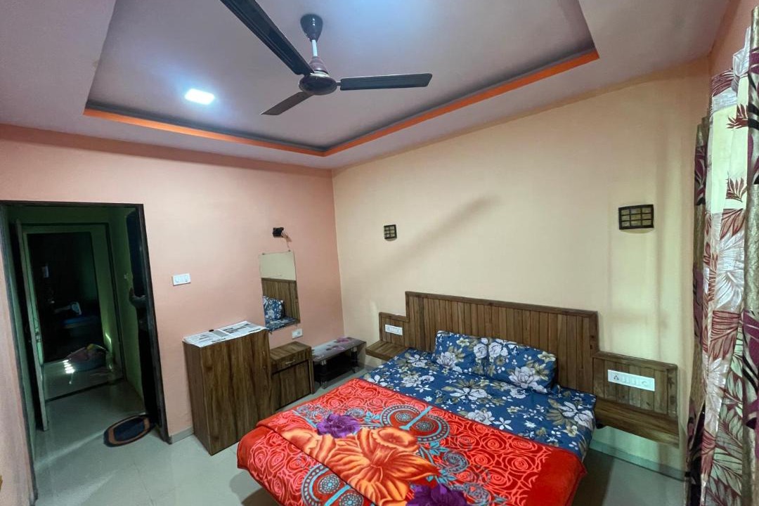 Photo of Bedroom in Mahabaleshwar