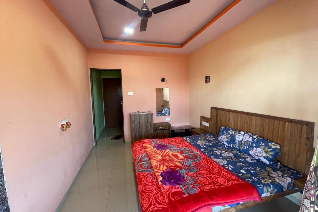 Photo of Bedroom in Mahabaleshwar