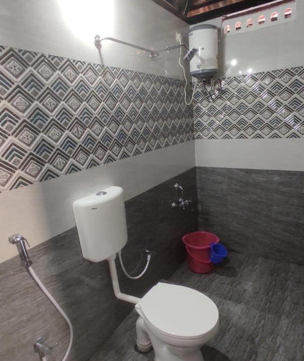 Photo of Bathroom in Kuilapalayam