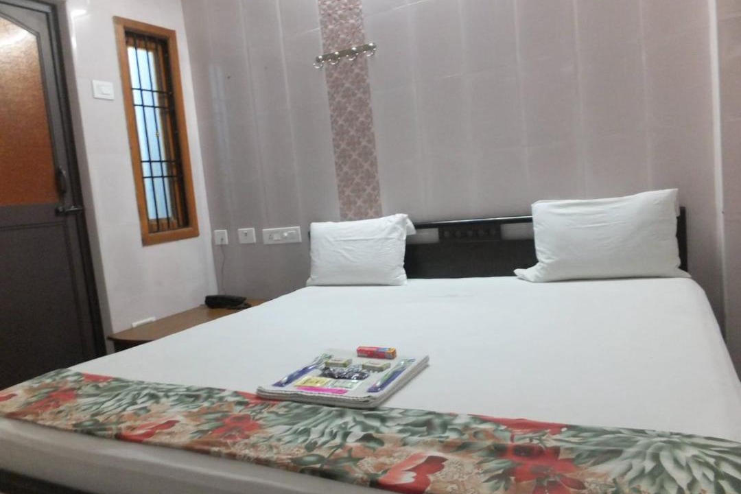 Photo of Bedroom in Triplicane