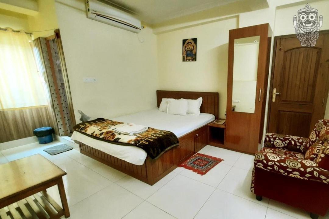 Photo of Bedroom in Mayapur