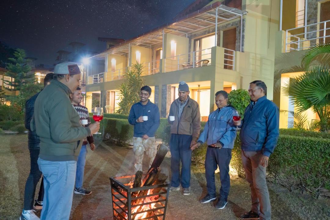 Photo of Others in Garjia