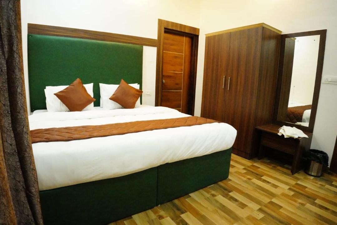 Photo of Bedroom in Somvarpet