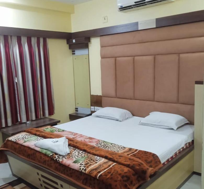 Photo of Bedroom in Tarapith
