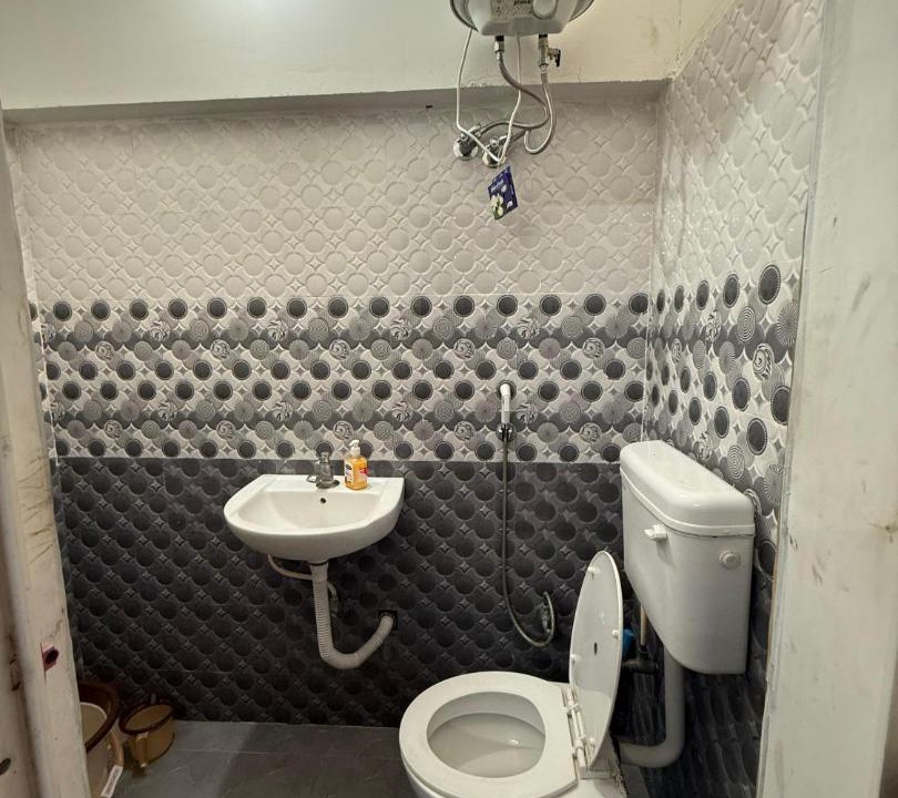 Photo of Bathroom in Kuilapalayam